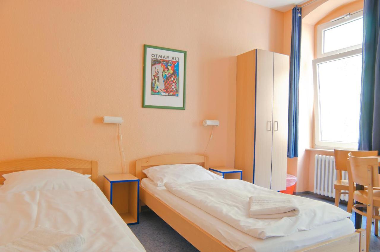 Happy Hotel Berlin Exterior photo