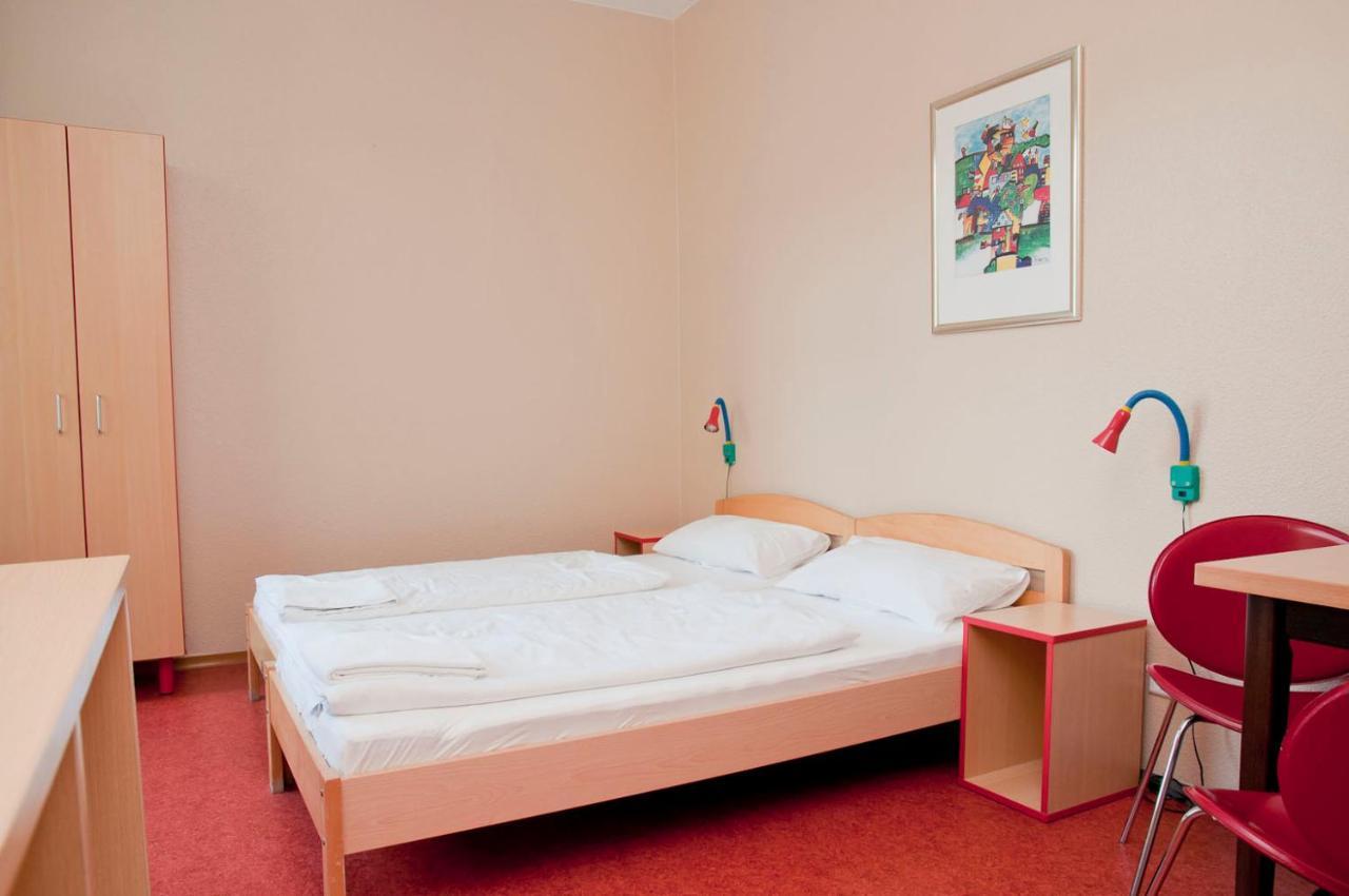 Happy Hotel Berlin Exterior photo